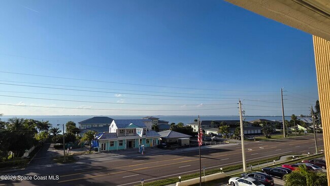 Building Photo - 3223 S Atlantic Ave