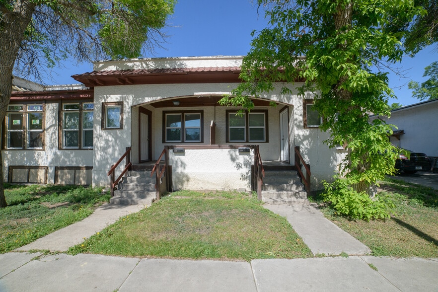 Building Photo - 112 12th St N
