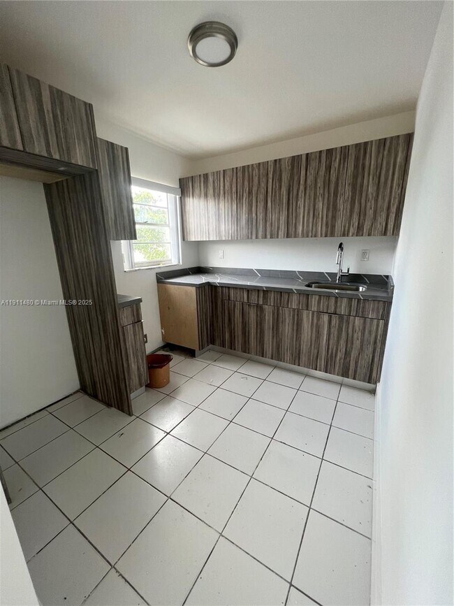 Building Photo - 590 NW 65th St