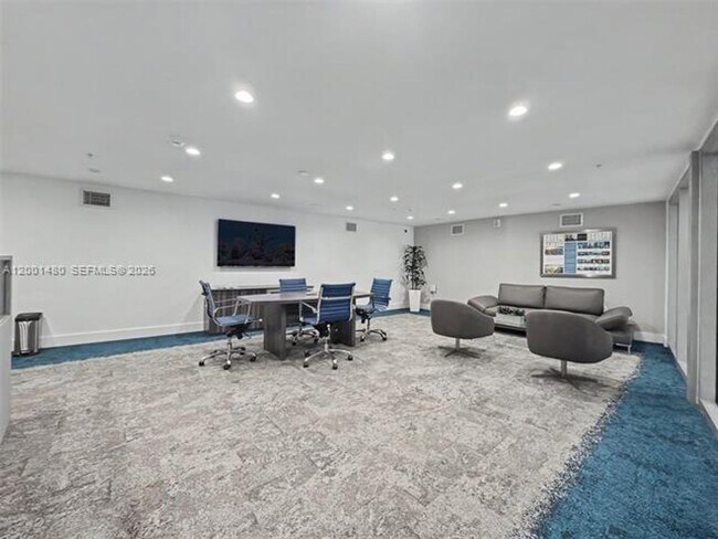 Building Photo - 2950 NE 188th St