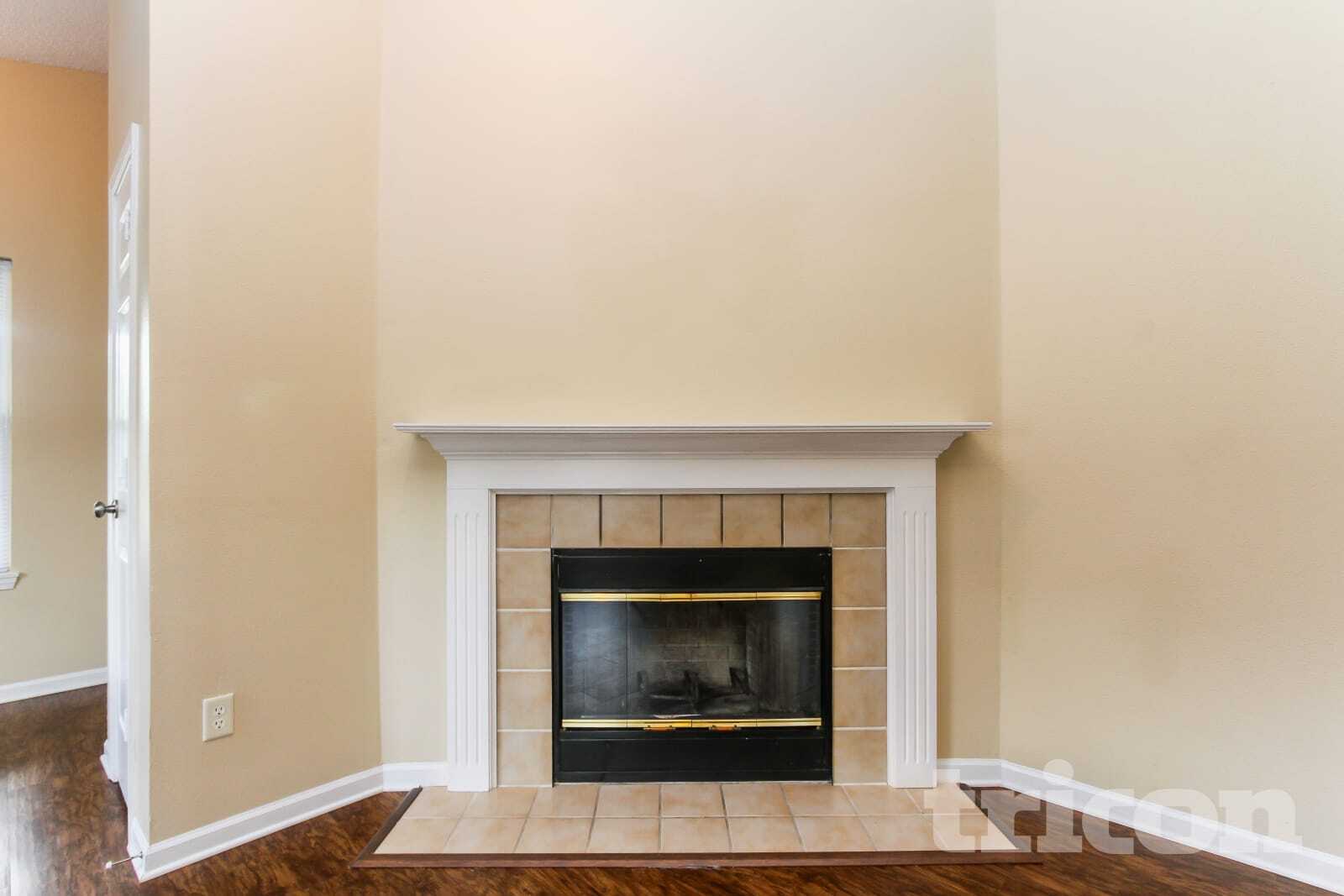 Building Photo - 345 Bent Stream Ln