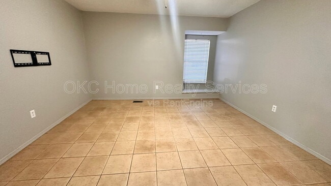 Building Photo - 6715 Lyrewood Ln