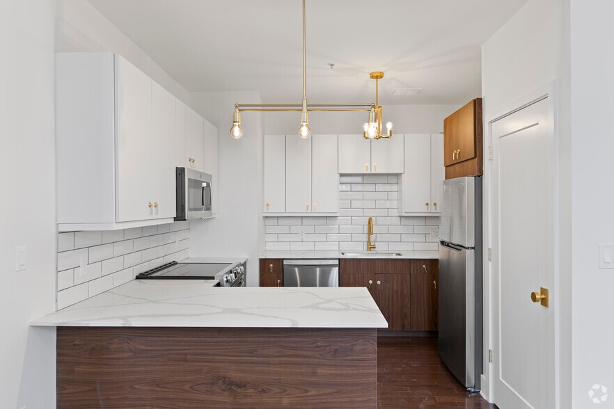 Primary Photo - Home Telephone Building Lofts