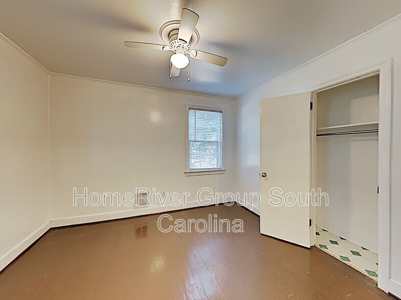 Building Photo - 321 N Magnolia St
