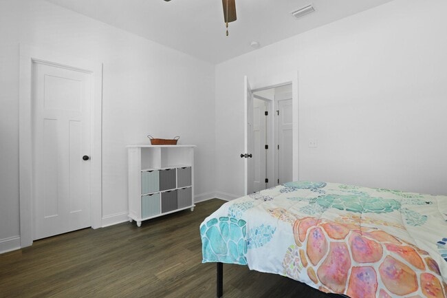 Building Photo - 3 Bedrooms, 2.5 Baths, and Endless Coastal Charm in Townsend, GA