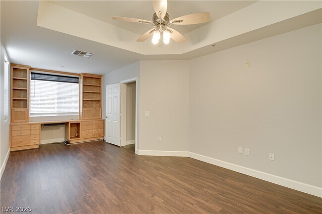 Building Photo - 91 E Agate Ave