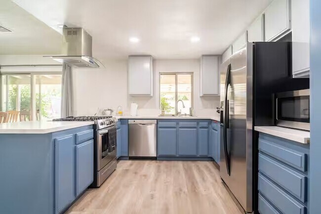 Building Photo - 41691 Jamaica Sands Dr