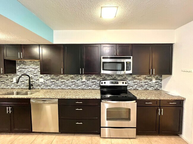 Building Photo - 70 Chervil Common