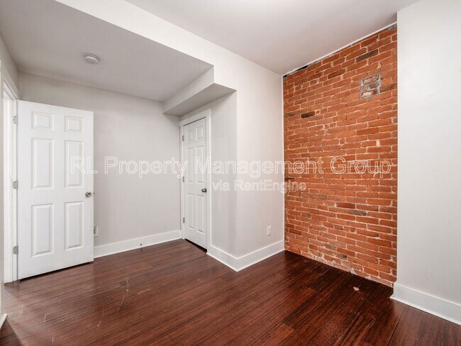 Building Photo - 451 S 22nd St