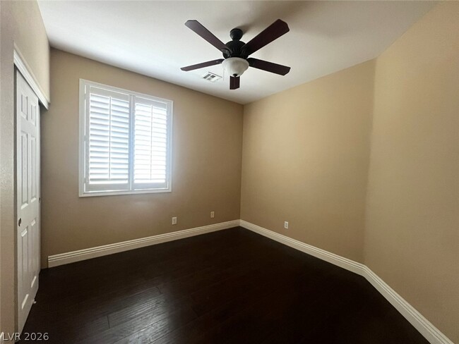 Building Photo - 5923 Poplar Tree St