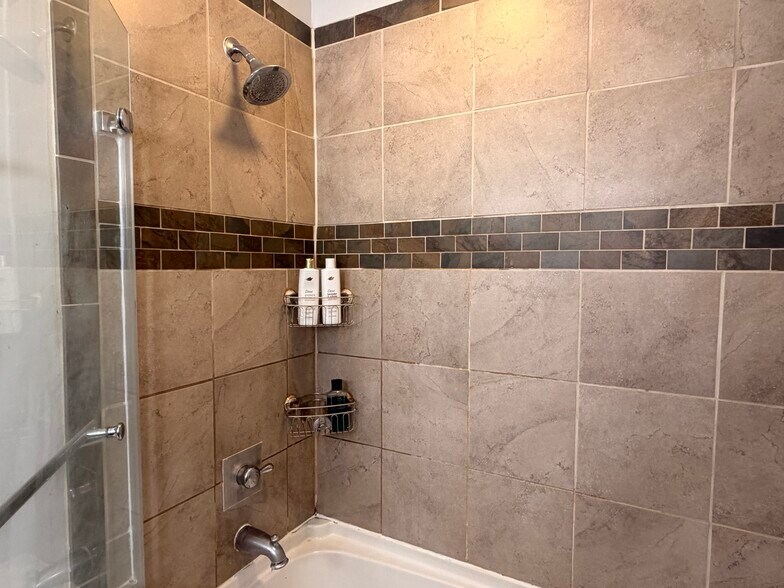 Building Photo - 155 Virginia Ave