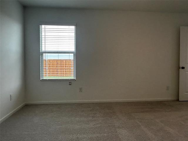 Building Photo - 705 Dressage Ln