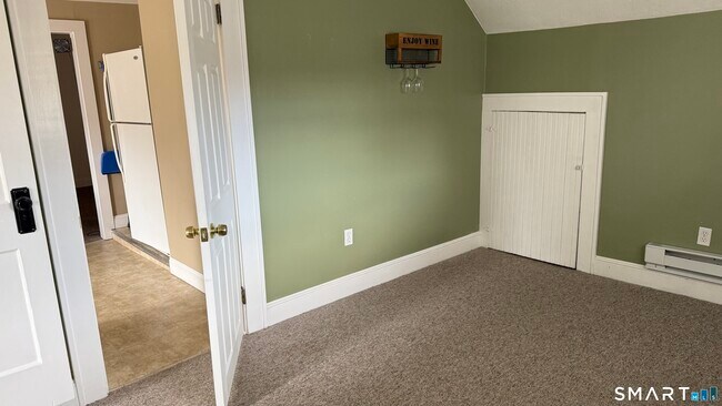 Building Photo - 78 Rockwell Ave