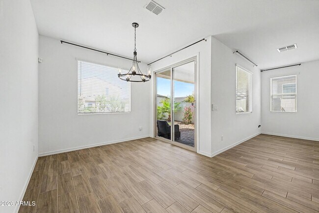 Building Photo - 35948 W Santa Monica Ave