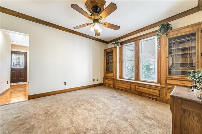 Building Photo - 1478 Winchester Ave