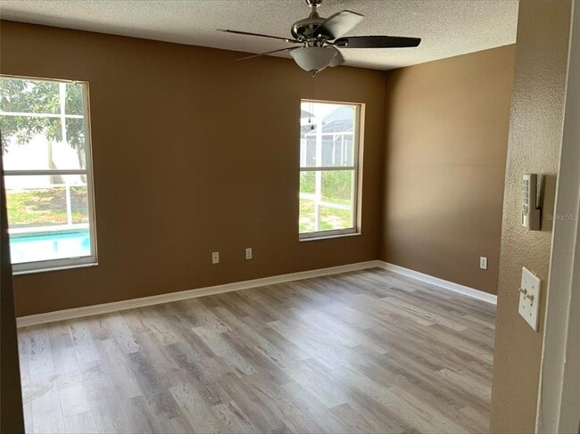 Building Photo - 7817 Laurel Oak Ln