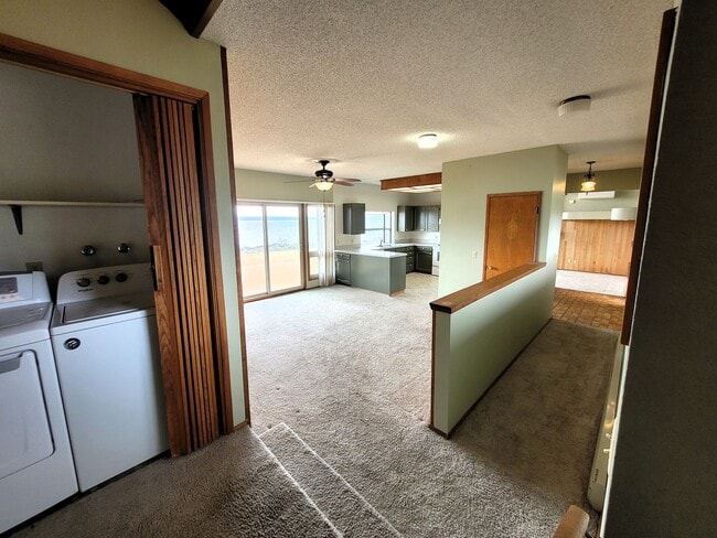Building Photo - 5507 Haida Way