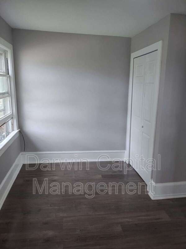 Building Photo - 251 S White Horse Pike