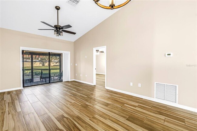 Building Photo - 8415 Gardens Cir