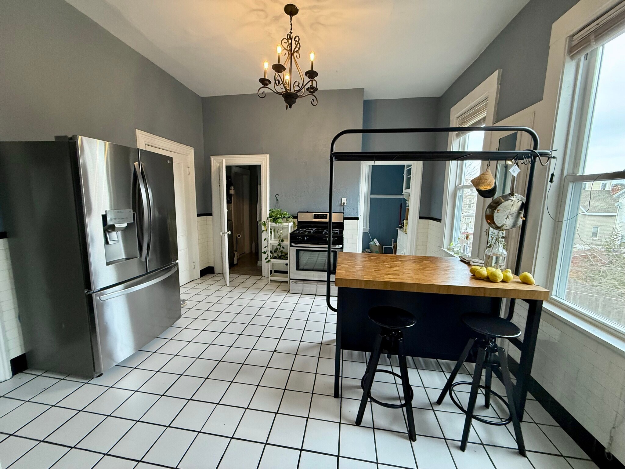 Building Photo - 124 Vinton St, 2