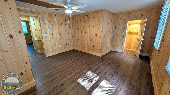 Building Photo - 1776 US-421