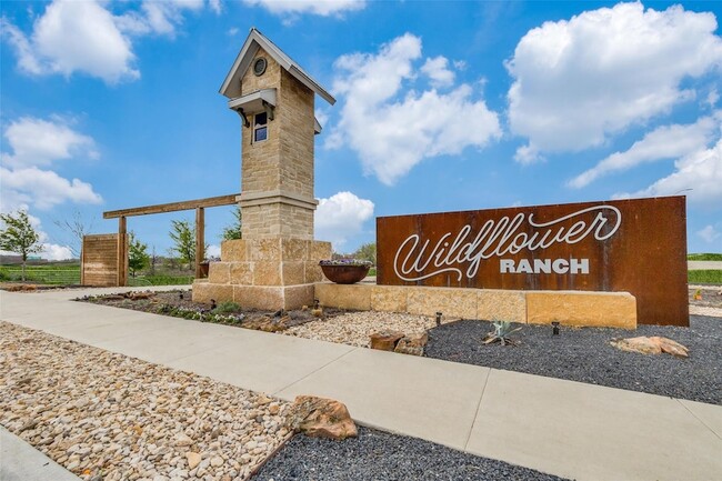 Building Photo - 1252 Milfoil Dr
