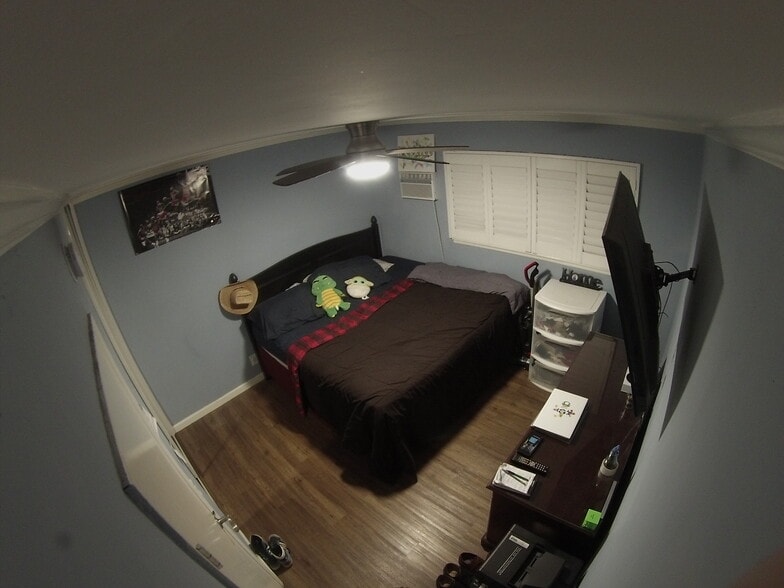 Building Photo - 7131 Coldwater Canyon Ave