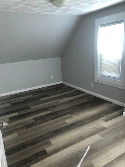 Bedroom - 317 S Main St
