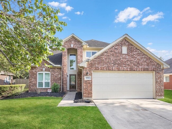 Primary Photo - 9707 Green Valley Ln