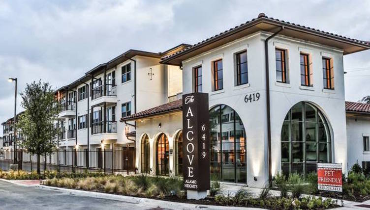 Alcove At Alamo Heights San Antonio, TX Apartment Finder
