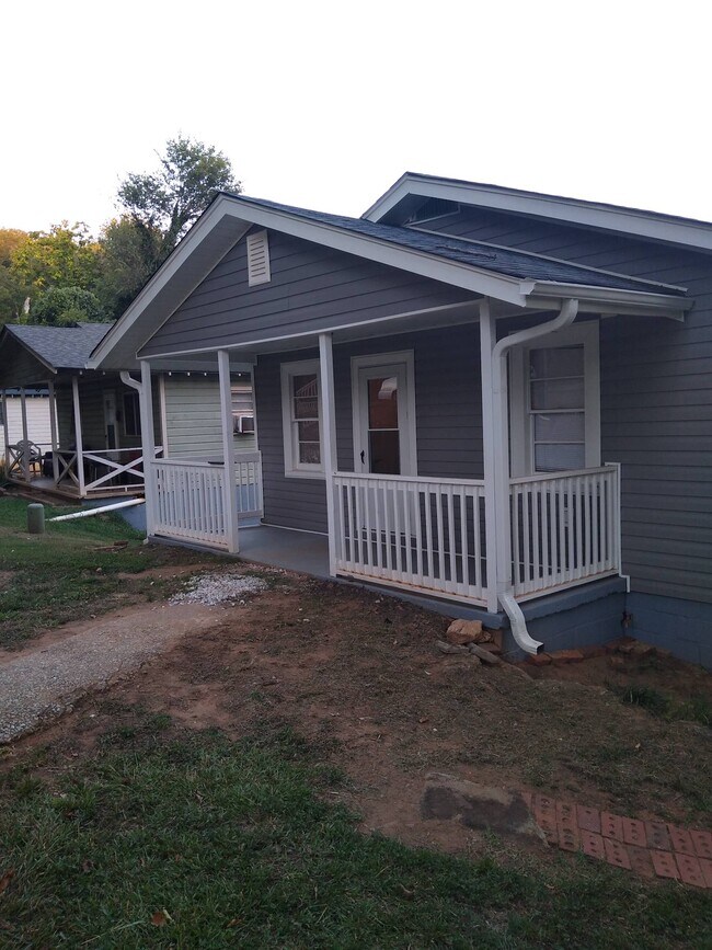 Building Photo - 129 Nevada St