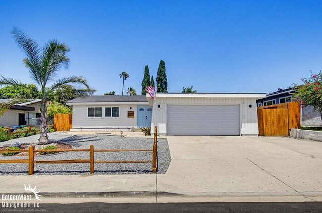 Building Photo - Captivating 3Bdm 2Ba Home in the Carlton Oaks/West Hills area of Santee!