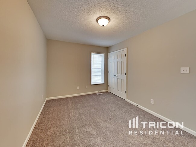 Building Photo - 2048 Ballston Pl