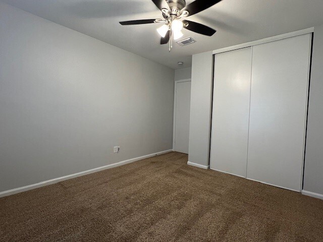 Building Photo - 1111 Park Wind Dr