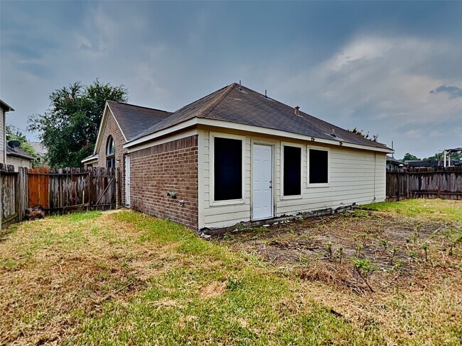 Building Photo - 18514 Inwood Elm Cir