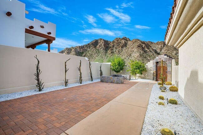 Building Photo - 53680 Avenida Montezuma