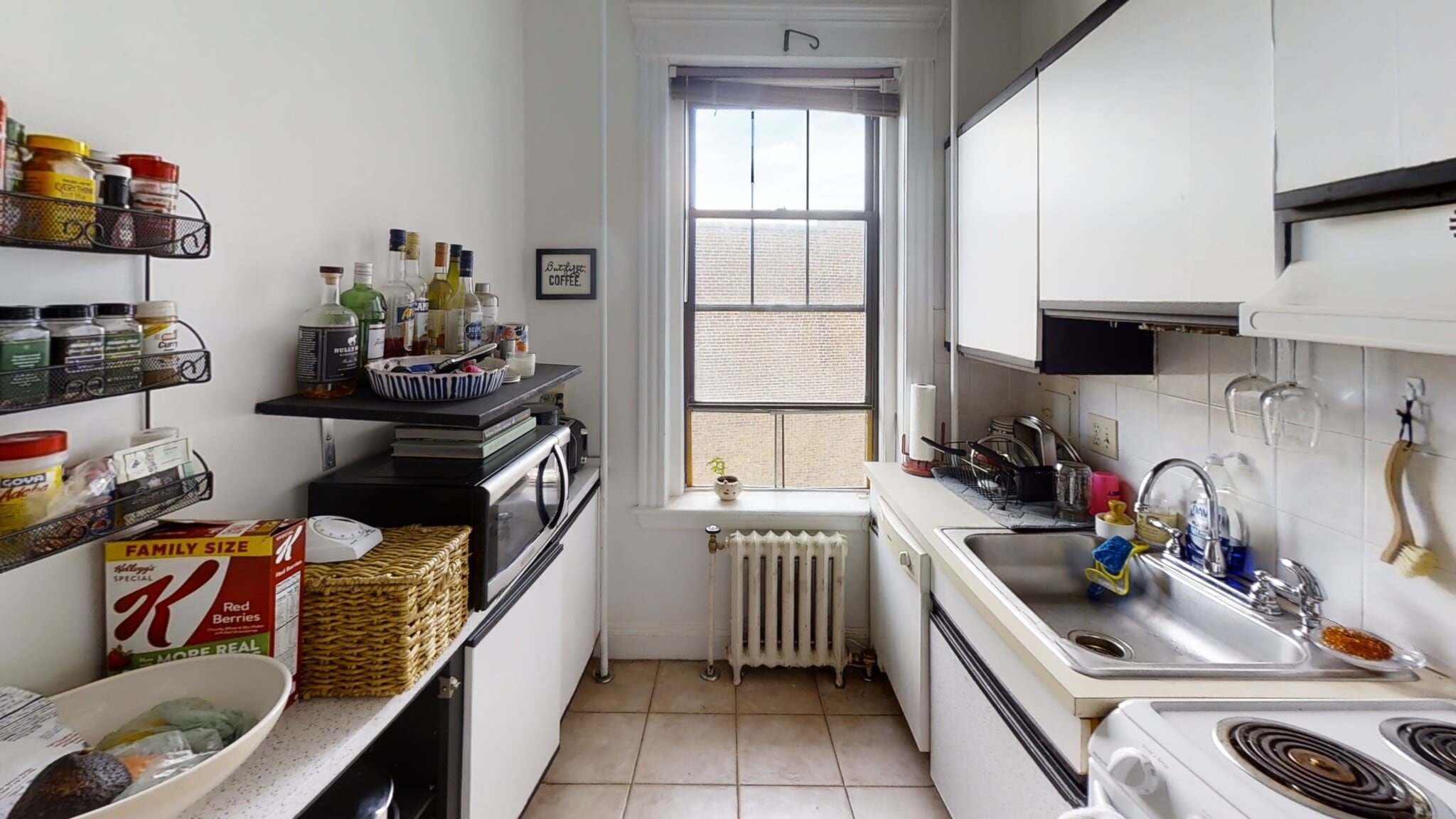 Building Photo - 2 Sutherland Rd