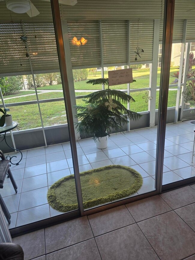 Building Photo - 3186 Via Poinciana