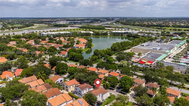 Building Photo - 14972 SW 50th Ct