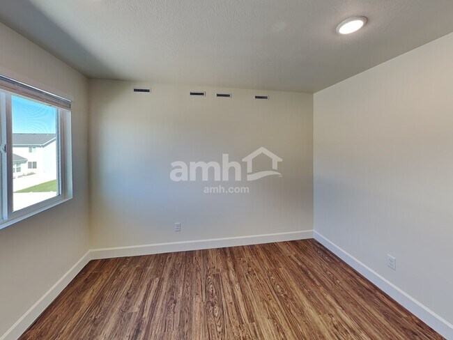 Building Photo - 2616 W 3290 S