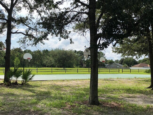 Building Photo - 8179 Crosswind Rd