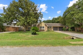Building Photo - 10126 Metronome Dr