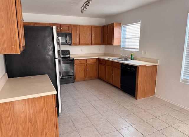 Building Photo - 901 Mill Branch Dr