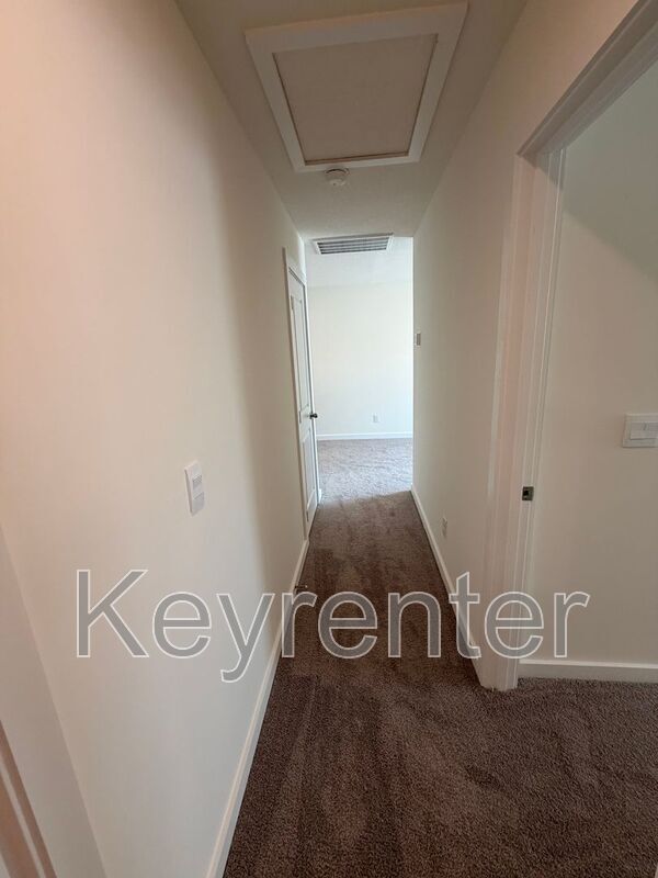 Building Photo - 7033 Randleman Dr