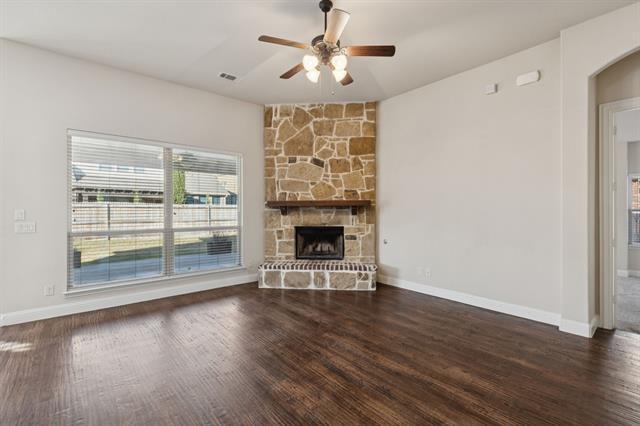 Building Photo - 2141 Lewis Canyon Dr