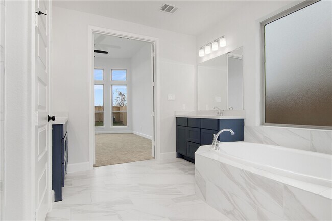 Building Photo - 7510 Snowfield Peak Ln