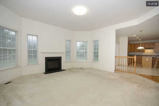 Building Photo - 317 Chamborley Dr