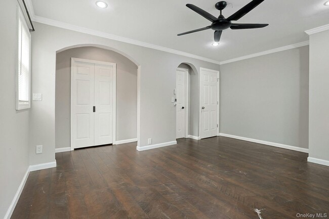 Building Photo - 9 Teramar Way