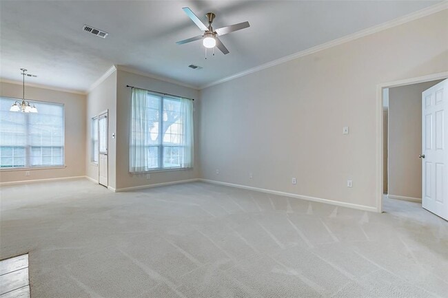 Building Photo - 7039 Clustering Oak Ct