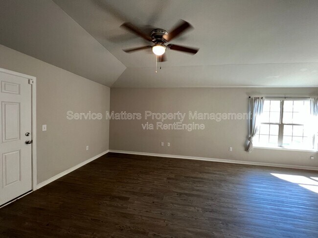 Building Photo - 3214 Electra Dr